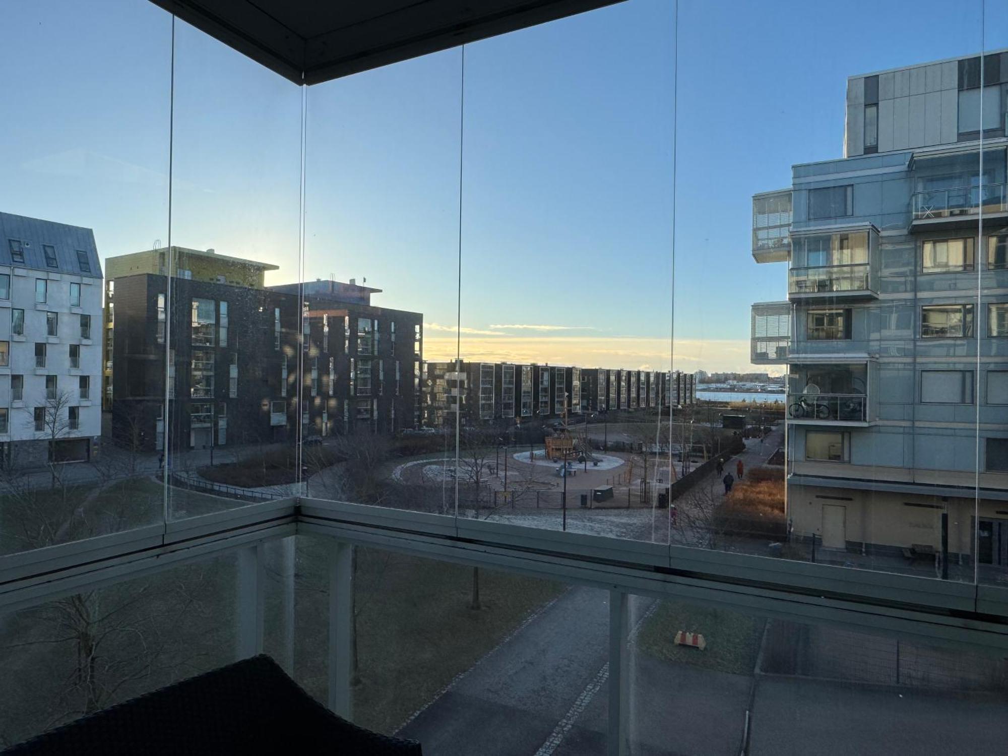 Gella Canalside Apartments With Sauna And Balcony In Address Saukonpaadenranta 4 Helsinki Dış mekan fotoğraf